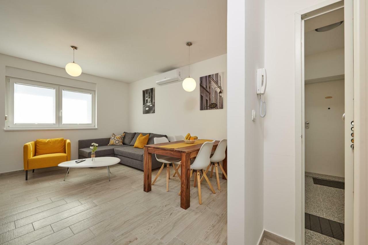 City Apartment Magdalena Trogir Exterior photo