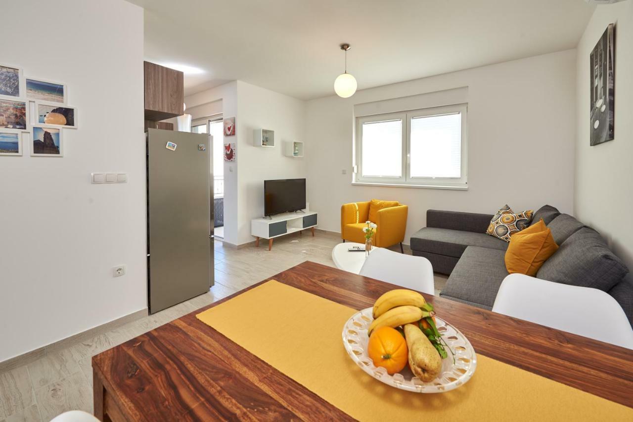 City Apartment Magdalena Trogir Exterior photo