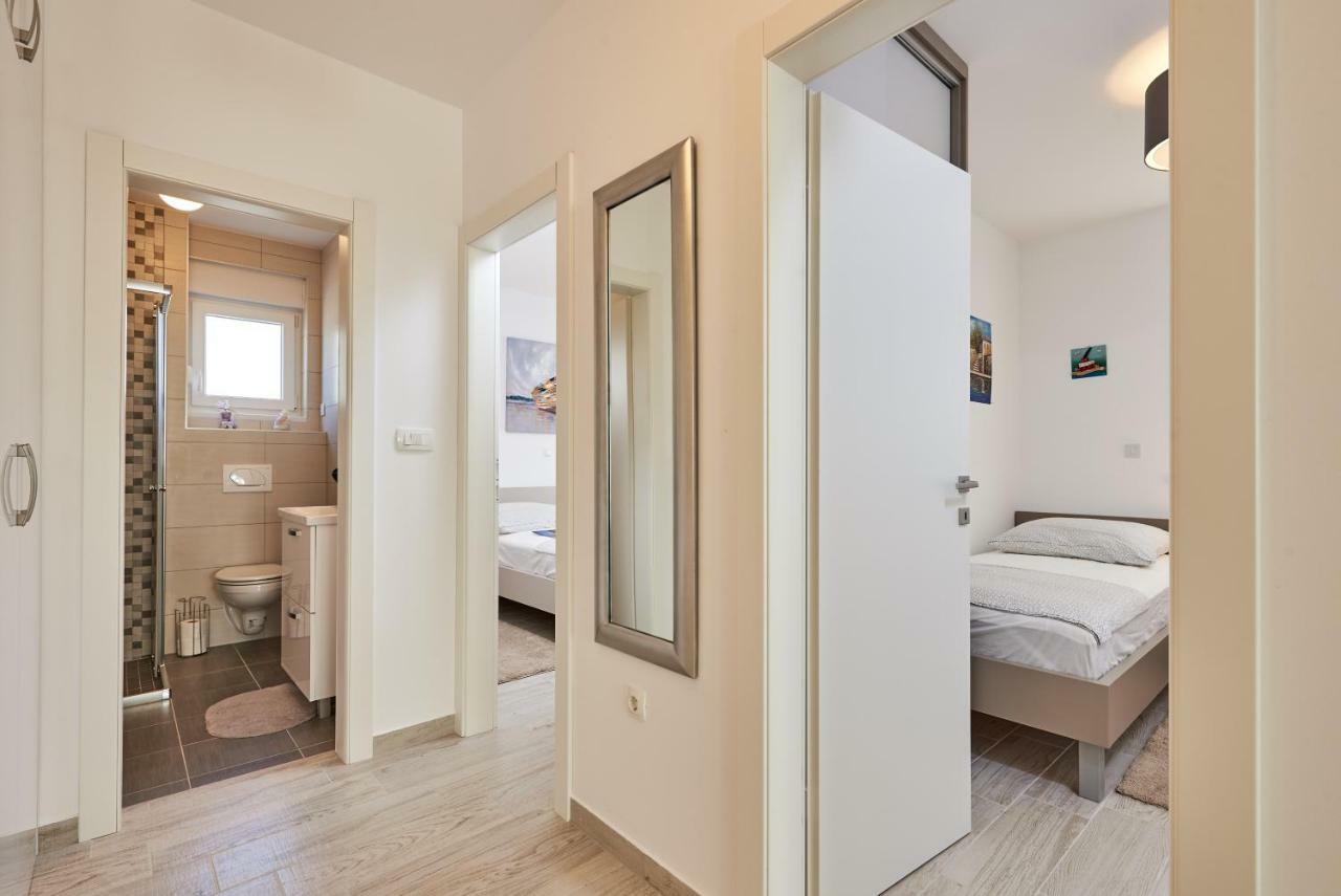City Apartment Magdalena Trogir Exterior photo